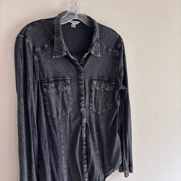 Calvin Klein Jeans Women's Black Faux Denim Shirt SZ M - Picture 2 of 8